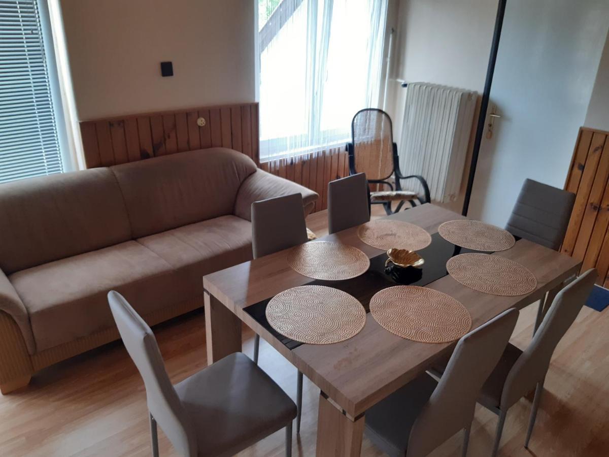 מלון קסזטלי Toldi Apartman מראה חיצוני תמונה