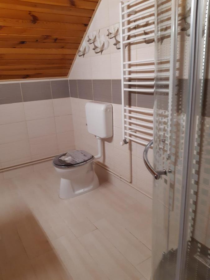 מלון קסזטלי Toldi Apartman מראה חיצוני תמונה