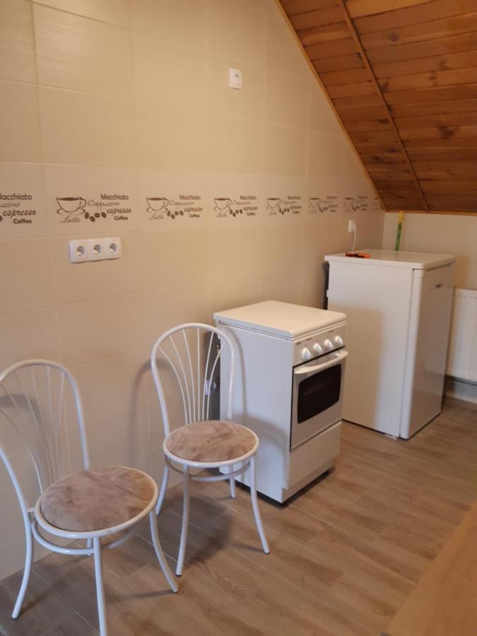 מלון קסזטלי Toldi Apartman מראה חיצוני תמונה
